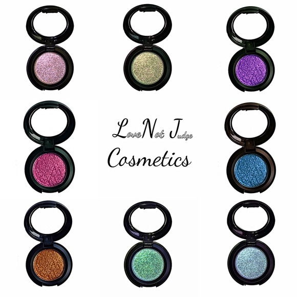 Mineral pressed Eyeshadow for sensitive skin 26mm - Picture 2 of 4